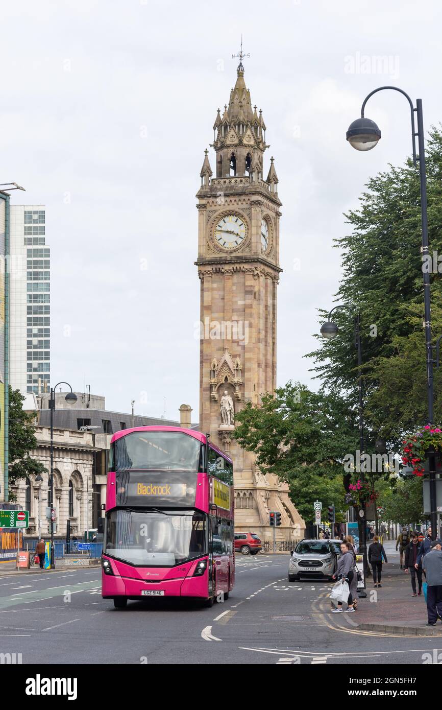 Albert Memorial Clock aus dem 19. Jahrhundert von der High Street, City of Belfast, Nordirland, Großbritannien Stockfoto