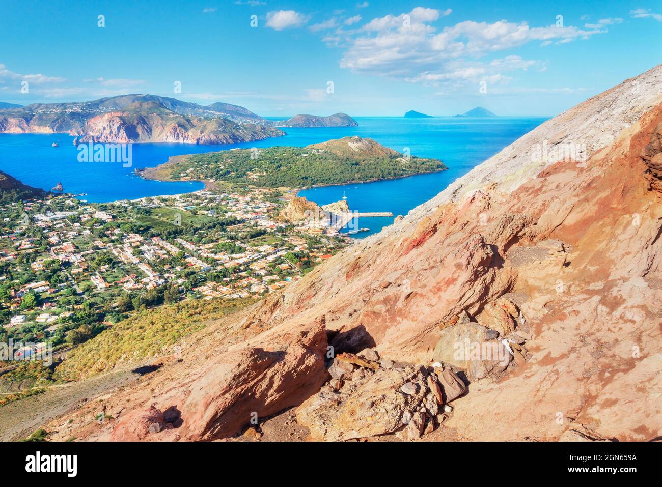Blick von den Äolischen Inseln, Vulcano Island, Äolischen Inseln, Sizilien, Italien, Stockfoto