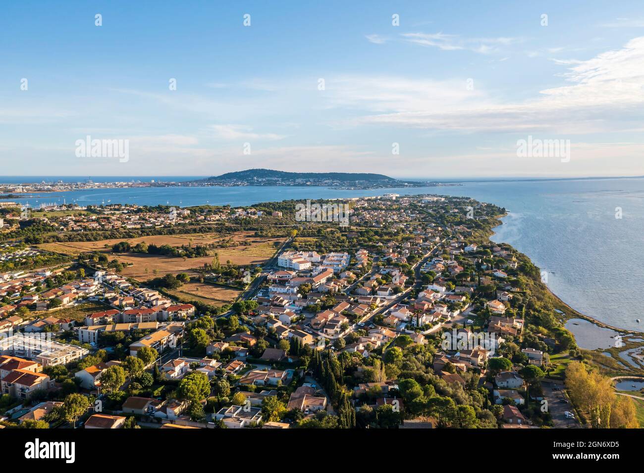 Panorama in Balaruc les Bains, im Languedoc, Großbritannien Stockfoto
