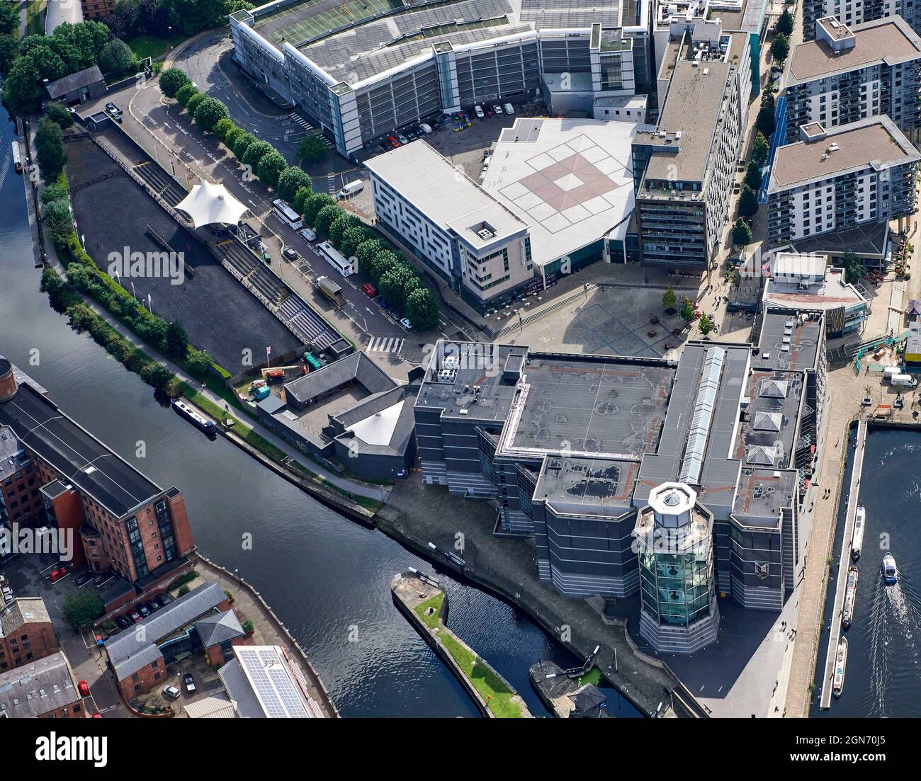 Die Royal Armouries und Clarance Dock aus der Luft, Leeds City Centre, West Yorkshire, Nordengland, Großbritannien Stockfoto