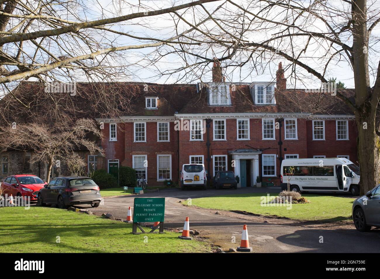The Pilgrim's Boy's Preparatory School in Winchester auf dem Gelände der Kathedrale in Großbritannien Stockfoto