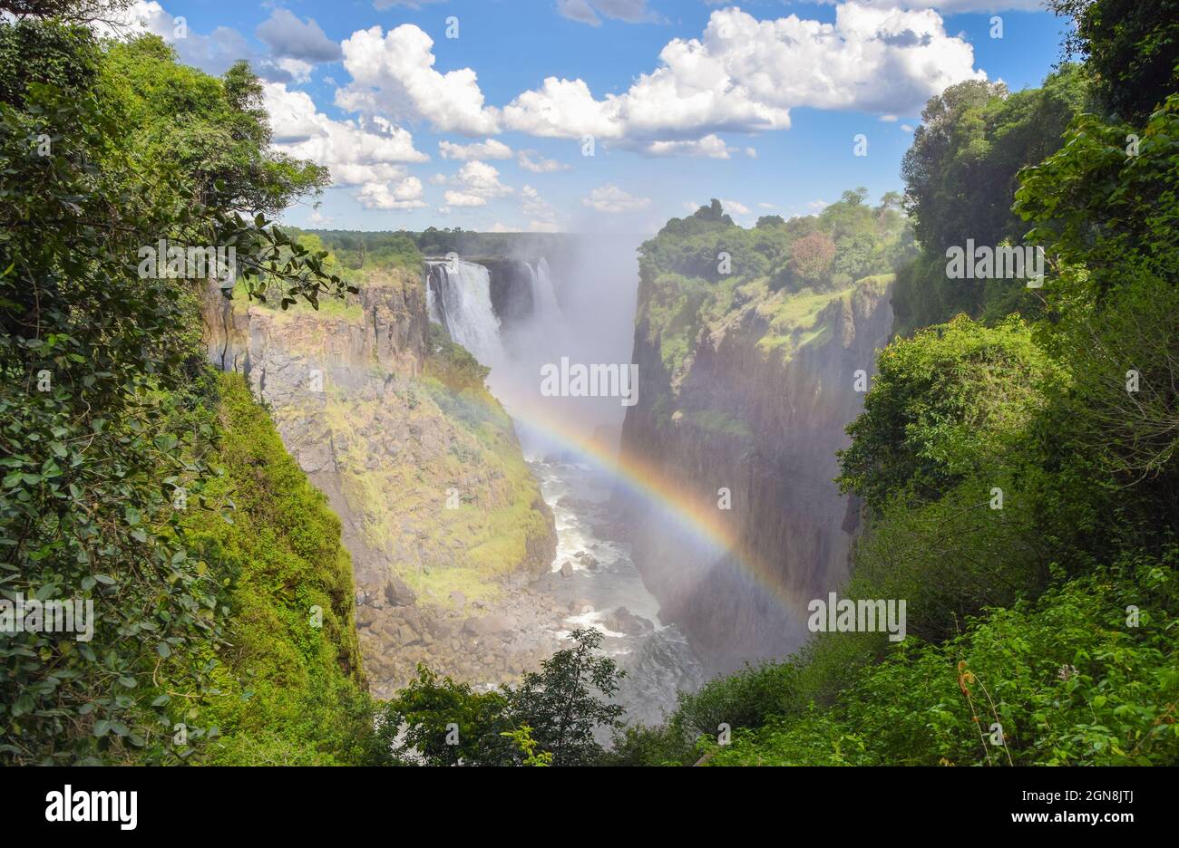 Die berühmten Victoria Falls, Mosi-OA-Tunya Wasserfall, Blick von Simbabwe, 2018. Quelle: Vuk Valcic/Alamy Stockfoto