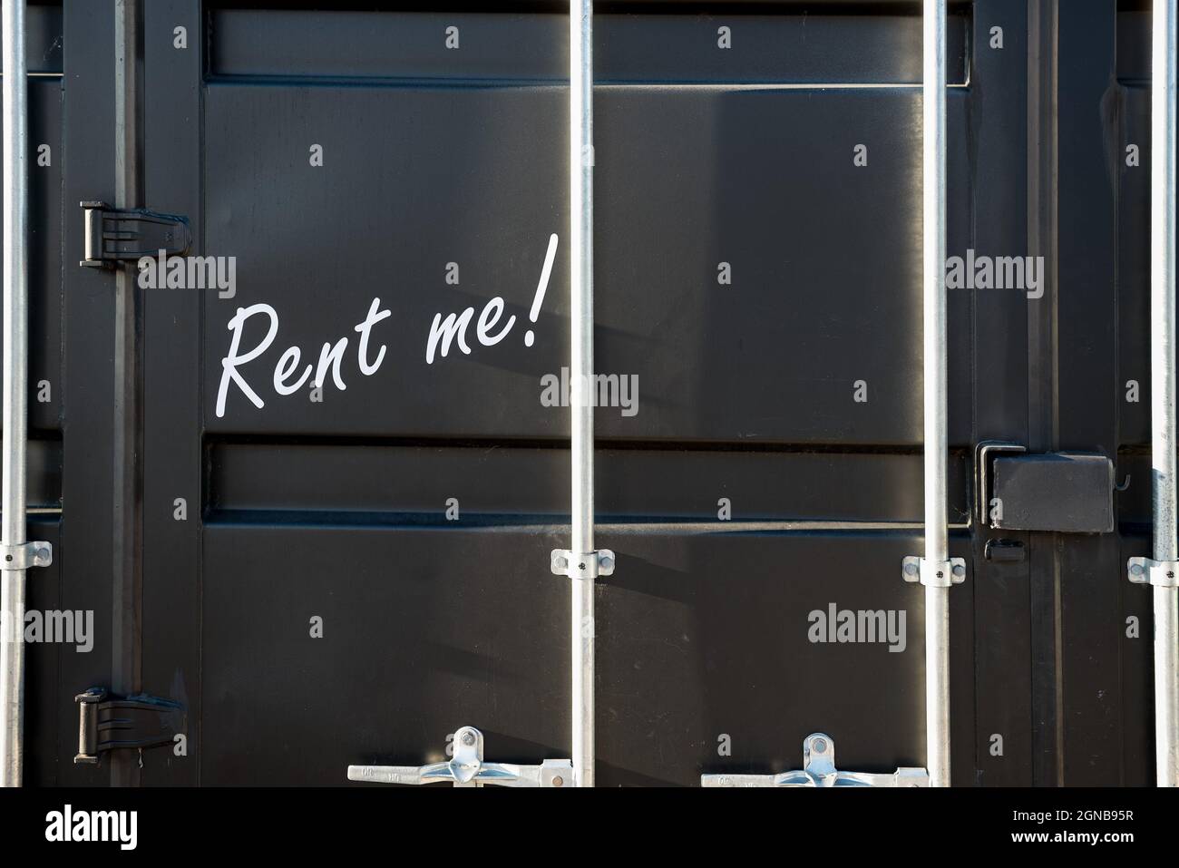 Mieten Sie Mich! - Stahlbehälter Stockfoto