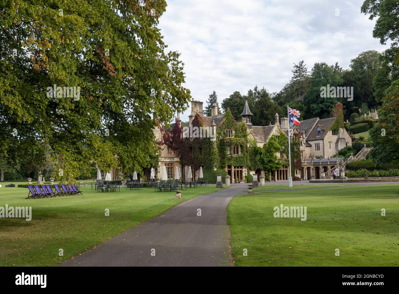 Das Manor House Hotel ist ein 5-Sterne-Landhaus in Castle Combe, Cotswolds, Wiltshire, England, Großbritannien Stockfoto