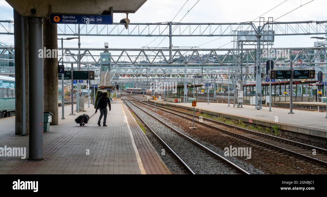 Szene am Bahnhof in Oslo, Norwegen Stockfoto