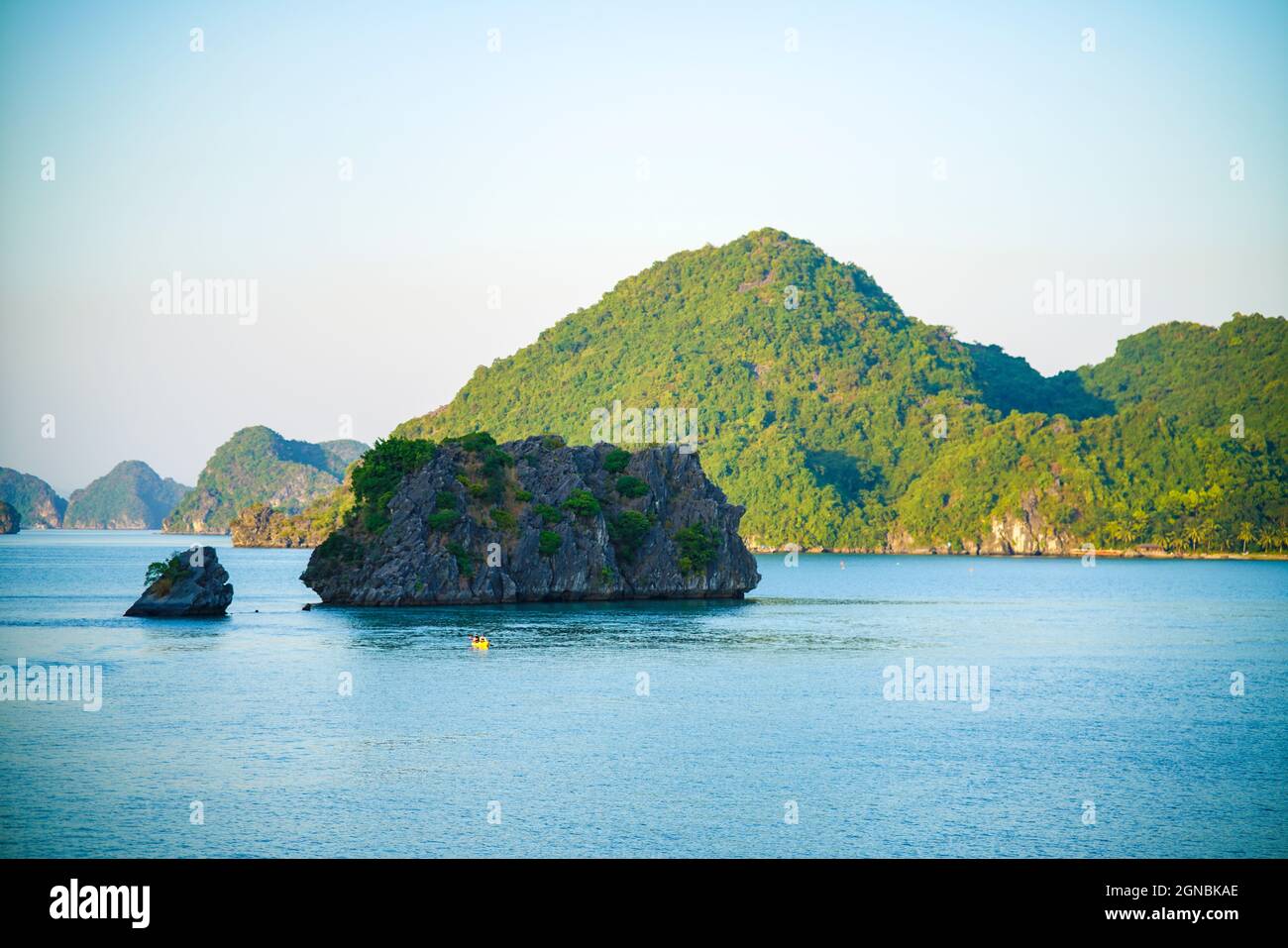 Lan Ha Bay in der Stadt Hai Phong im Norden Vietnams Stockfoto