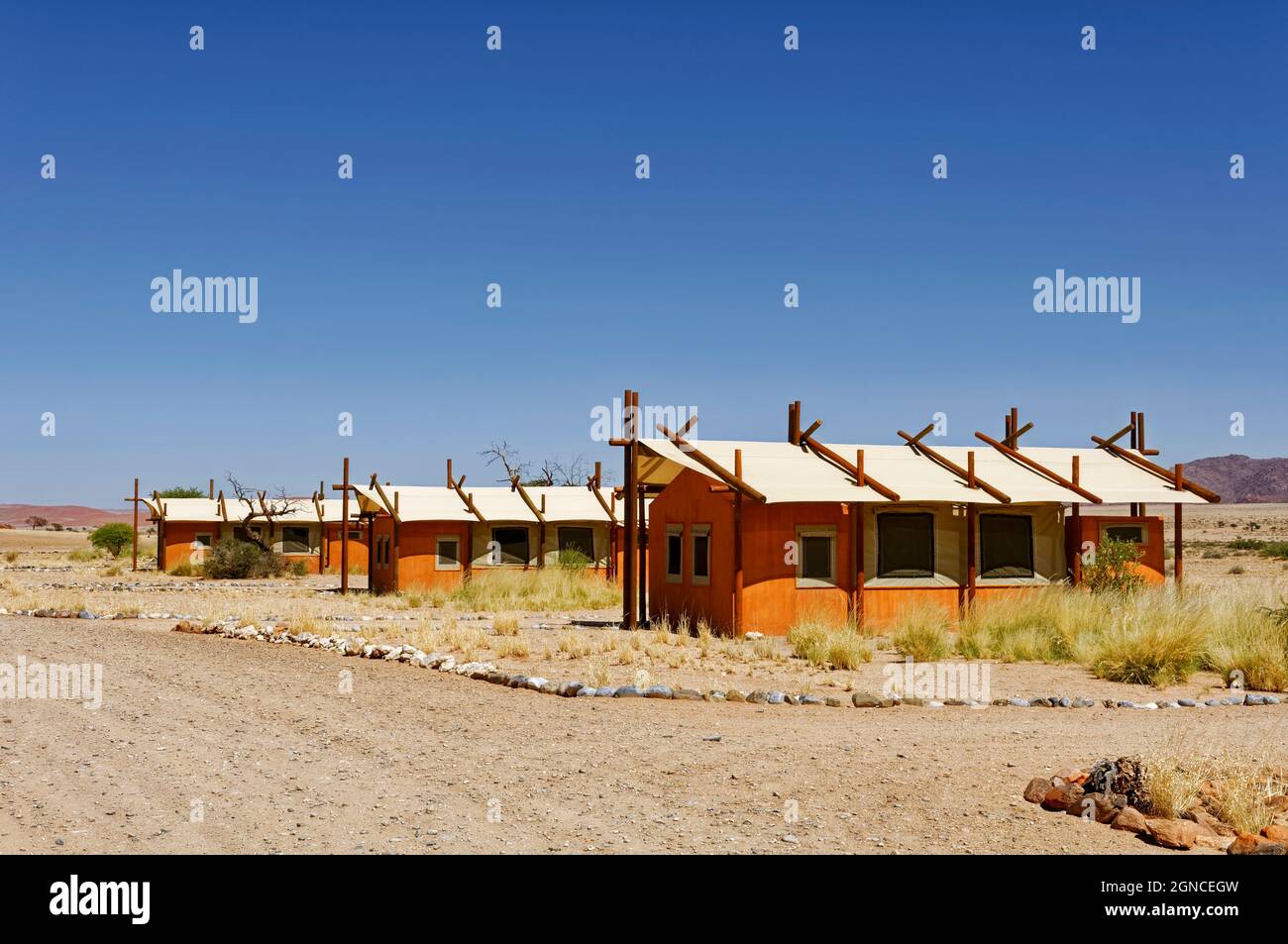 Touristenunterkunft: Zelte in Desert Camp in der Nähe von Sesriem, Maltahöhe, Hardap Region, Namibia Stockfoto