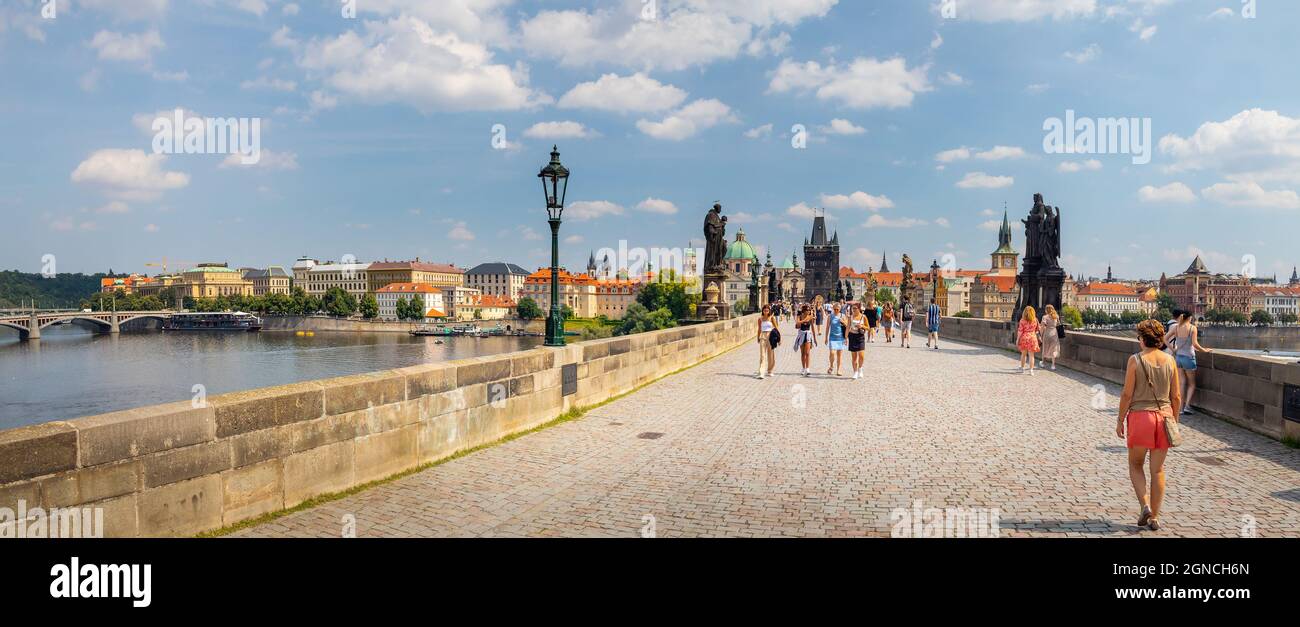 Auf der Karlsbrücke, Prag, Tschechische republik Stockfoto