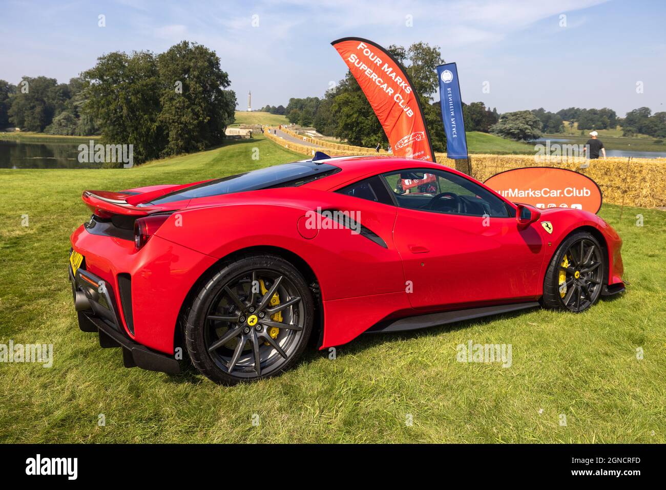 Ferrari 488 Pista auf der Blenheim Palace Motorshow in Oxfordshire am Sonntag, 5. September 2021 Stockfoto