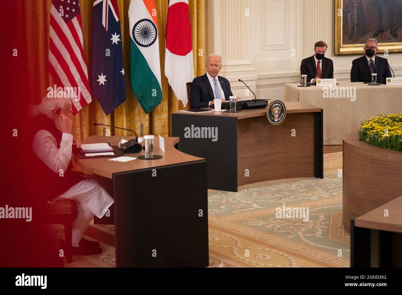 Washington DC, USA. September 2021. Präsident Joe Biden veranstaltet am Freitag, den 24. September 2021, in Washington, DC, einen Quad Leaders Summit mit dem indischen Premierminister Narendra Modi, der linken, der japanischen Premierministerin Suga Yoshihihide, dem australischen Premierminister Scott Morrison und dem Außenminister Antony J. Blinken im East Room des Weißen Hauses. Pool Foto von Sarahbeth Maney/UPI Kredit: UPI/Alamy Live News Stockfoto