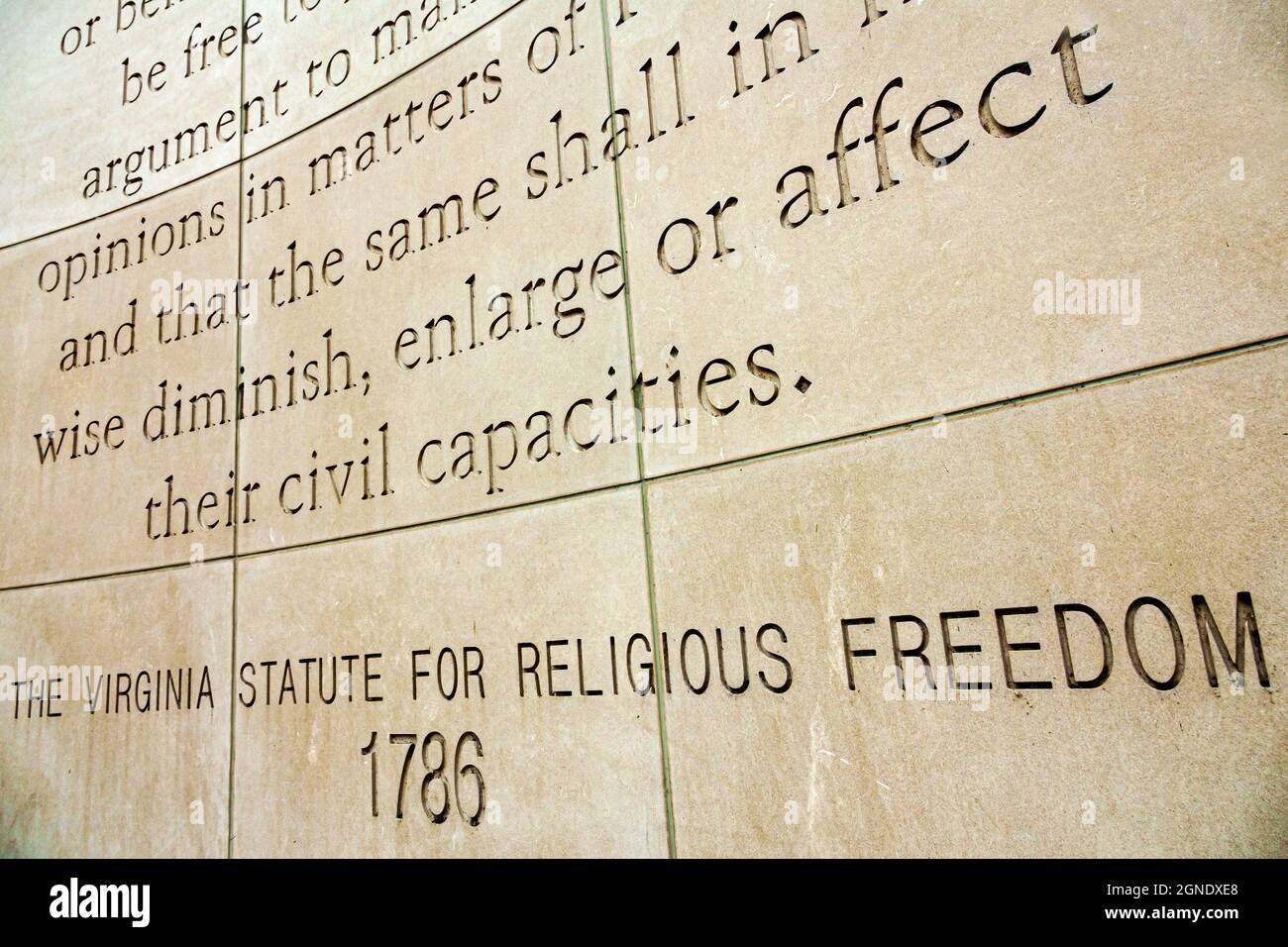Richmond Virginia,Downtown,First Freedom Center,1786 Virginia Statut für Religionsfreiheit Monument words Stockfoto