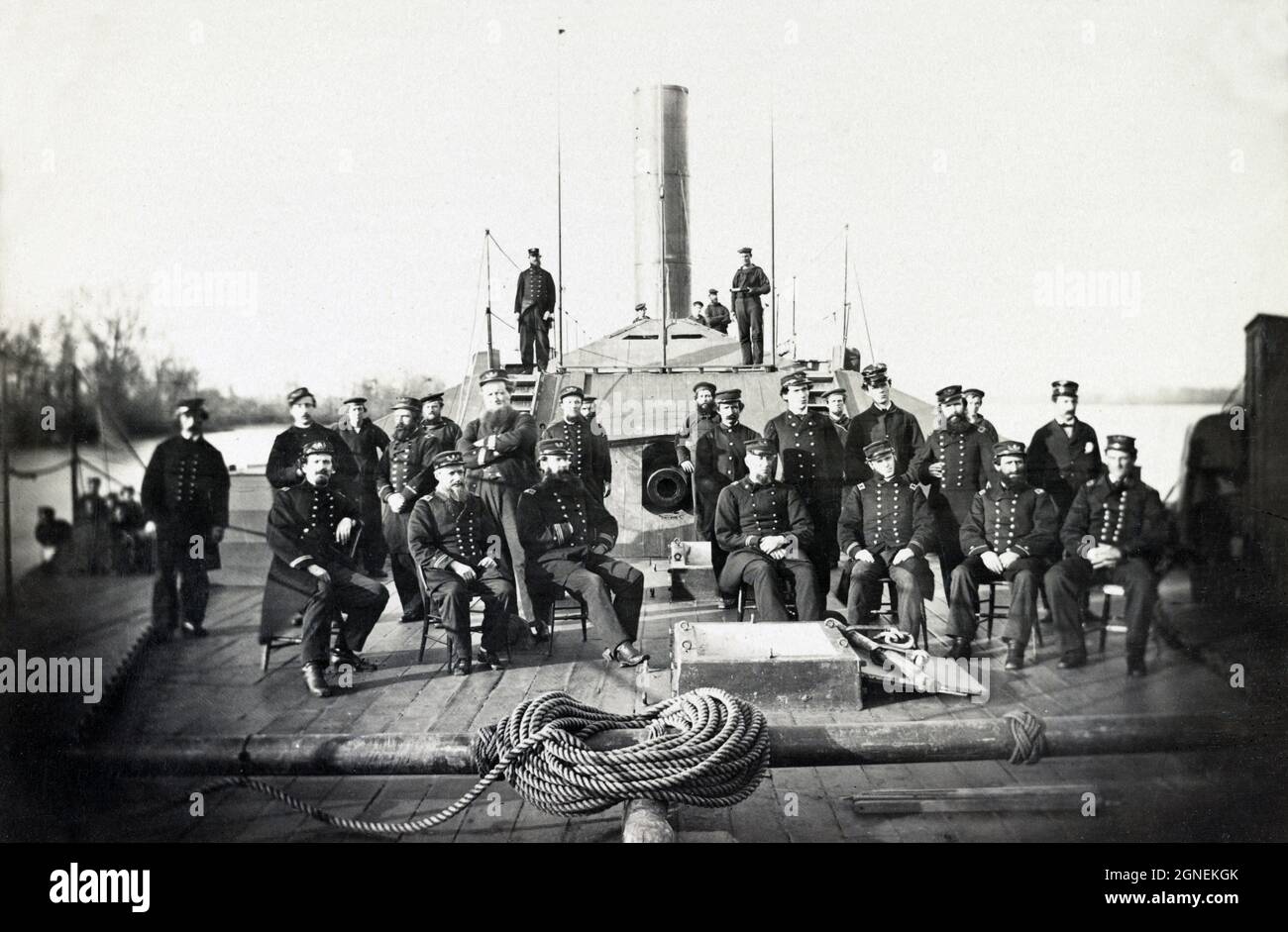 Vintage-Fotografie um 1863 von der konföderierten Kasematte CSS Atlanta nach ihrer Gefangennahme am 17. Juni 1863. Später wurde sie in USS Atlanta umbenannt und diente bei der Union Navy Stockfoto