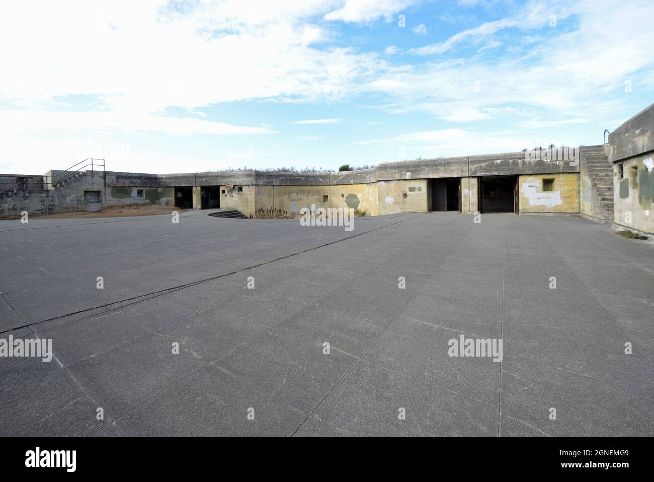 Verlassener Militärbunker in Fort worden, WA Stockfoto