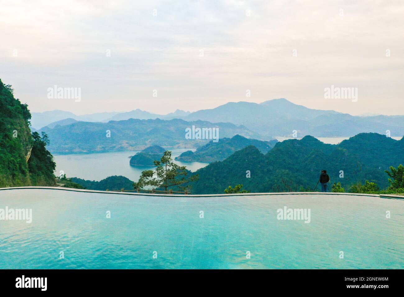 Schöne Ba Khan Landschaft in der Provinz Hoa Binh Nordvietnam Stockfoto