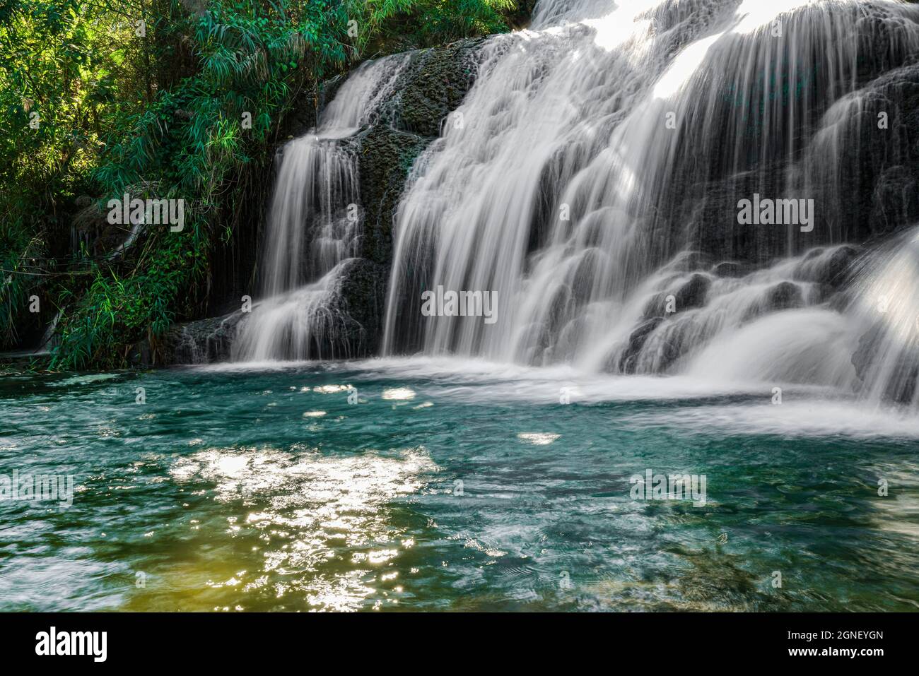 Trang Wasserfall in Hoa Binh Provinz Nordvietnam Stockfoto