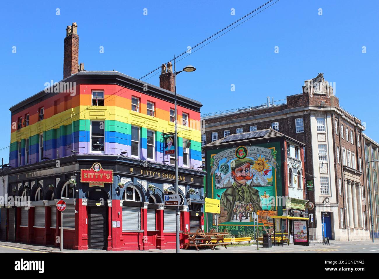 Kitty's Show Bar und Shenanigans Irish Ale House in der Tithebarn Street Liverpool Stockfoto