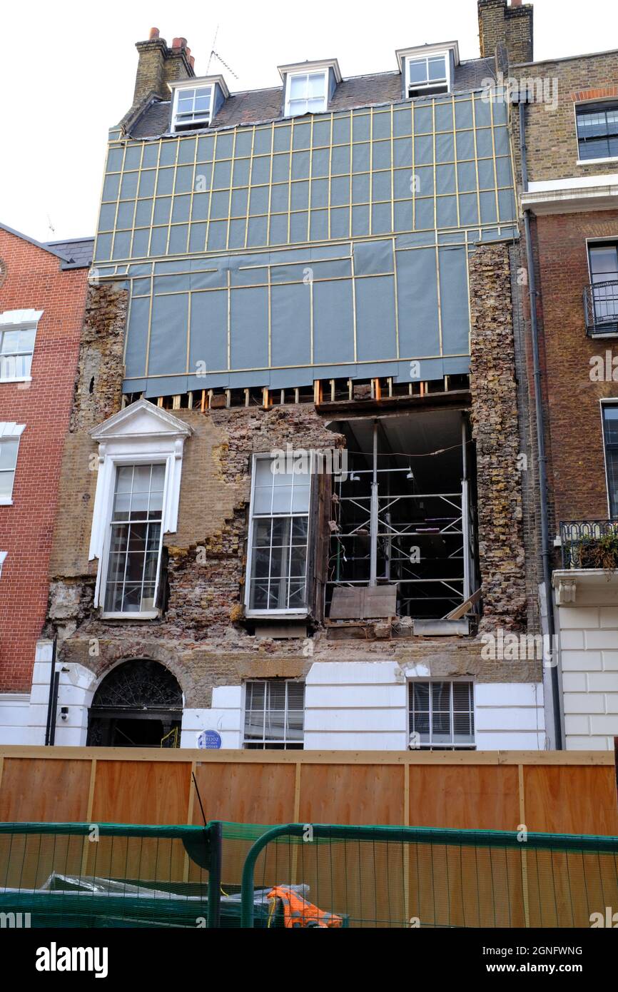 Queen Anne Street, London. 1774 Townhouse Building Einsturz und Abriss. Stockfoto