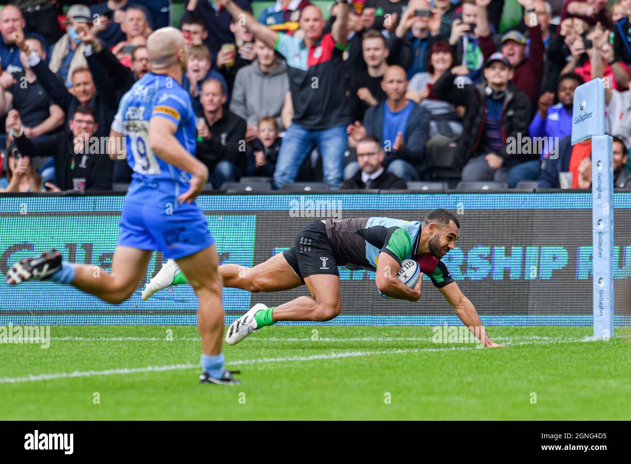 LONDON, GROSSBRITANNIEN. 25. September 2021. Während der Gallagher Premiership Rugby Runde 2 Spiel zwischen Harlequins gegen Worcester Warriors im Stoop Stadium am Samstag, 25. September 2021. LONDON, ENGLAND. Kredit: Taka G Wu/Alamy Live Nachrichten Stockfoto