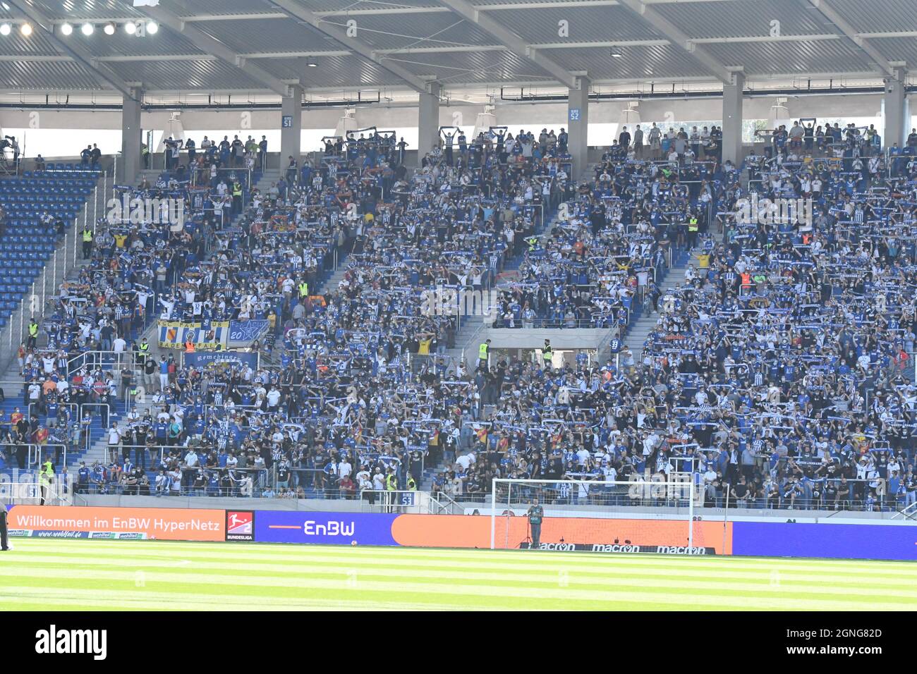 KSC verliert gegen FC St. pauli 25. September 2021 im Wildparkstadion karlsruhe Zweitligist karlsruher SC Stockfoto