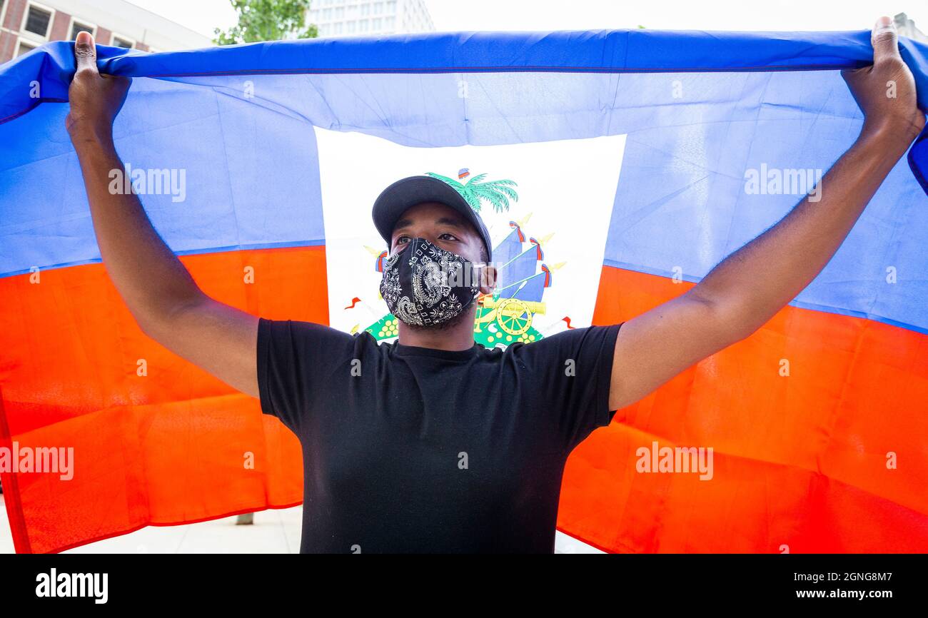 24. September 2021. Boston, MA. Mehr als 100 haitianische Gemeindeführer, Einwanderungsbefürworter und Verbündete versammelten sich beim John F. Kennedy Federal Buildin Stockfoto