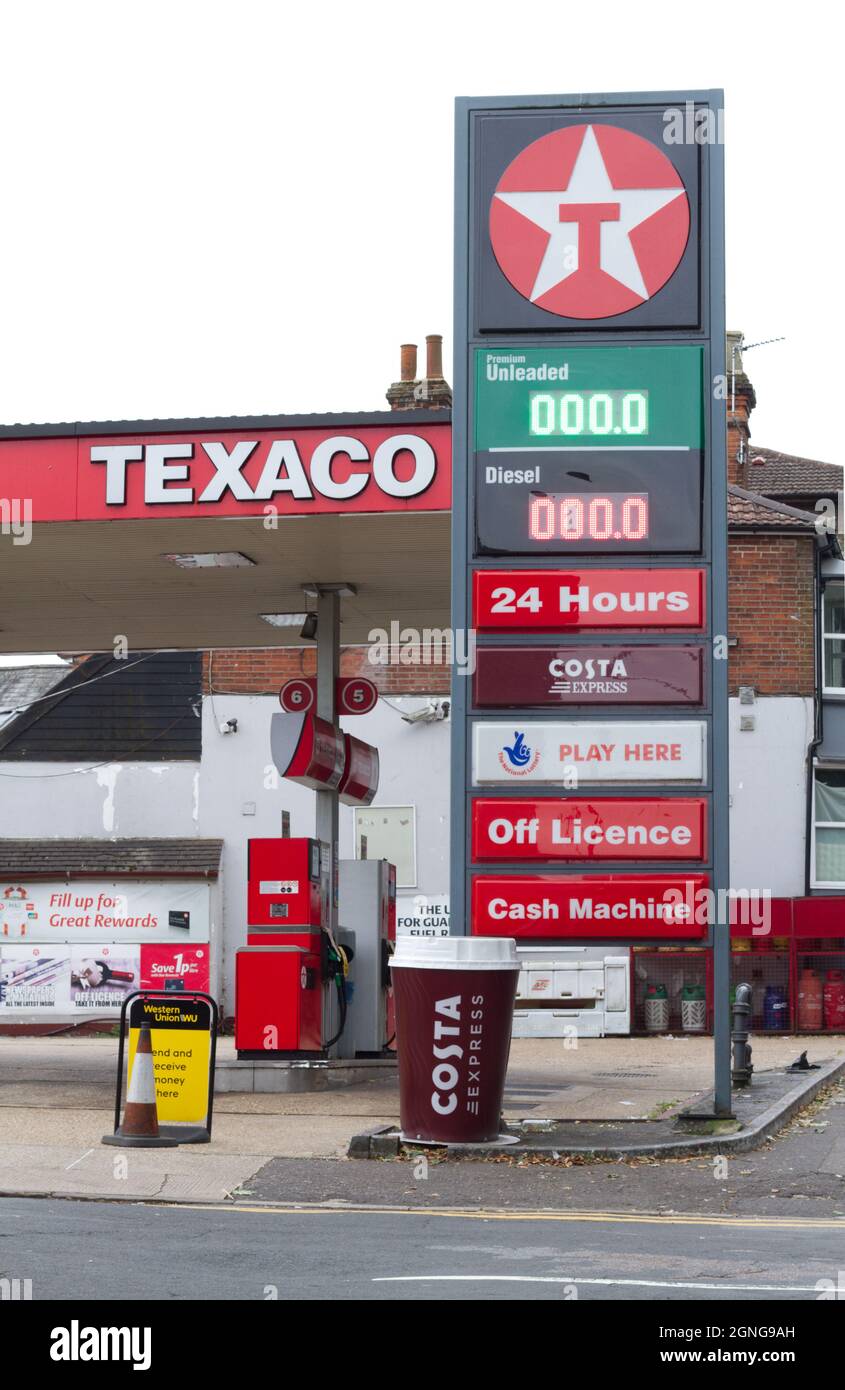 Texaco-Tankstellen in Colchester, Essex, sind am 25. September 2021 aufgrund der hohen Nachfrage nach Kraftstoff trocken, da mögliche Lieferprobleme auftreten Stockfoto