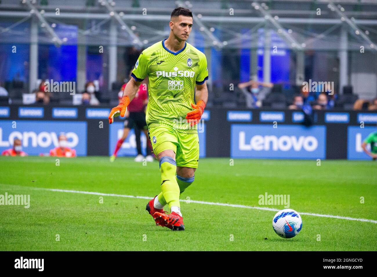 Mailand, Italien - september 25 2021 - Serie A Spiel F.C. Internazionale - Atalanta BC San Siro Stadion - musso juan in Aktion Stockfoto