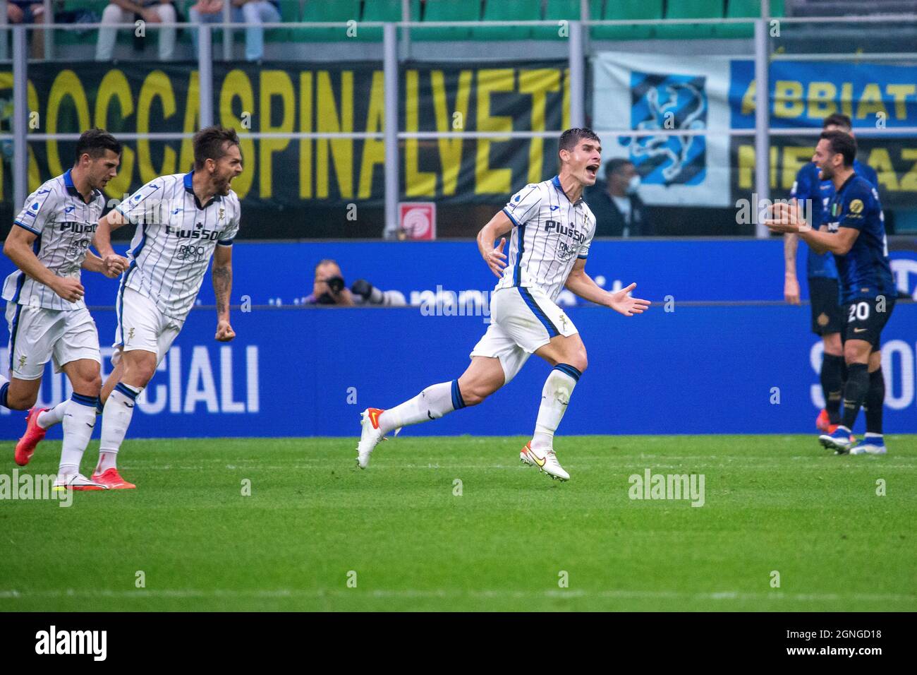 Mailand, Italien - september 25 2021 - Serie A Spiel F.C. Internazionale - Atalanta BC San Siro Stadion - malinovski ruslan feiert Tor 1-1 atalanta bc Stockfoto
