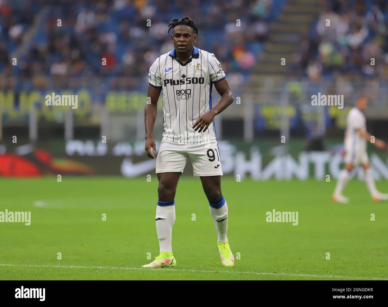 MAILAND ITALIEN- September 26 Giuseppe Meazza Duvan Zapatata in Aktion während der Serie Ein Spiel zwischen FC Inter und Atalanta BC im Stadio Giuseppe Meazza am 26. September 2021 in Mailand, Italien. Stockfoto