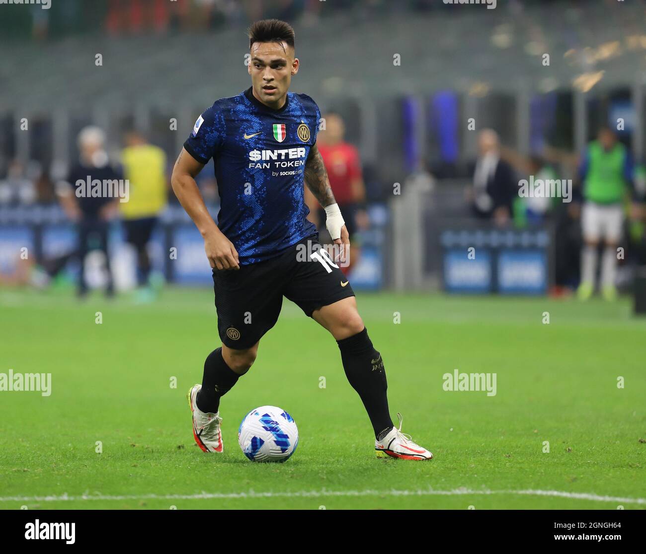 MAILAND ITALIEN- September 26 Giuseppe Meazza Lautaro Martinez in Aktion während der Serie Ein Spiel zwischen FC Inter und Atalanta BC im Stadio Giuseppe Meazza am 26. September 2021 in Mailand, Italien. Stockfoto
