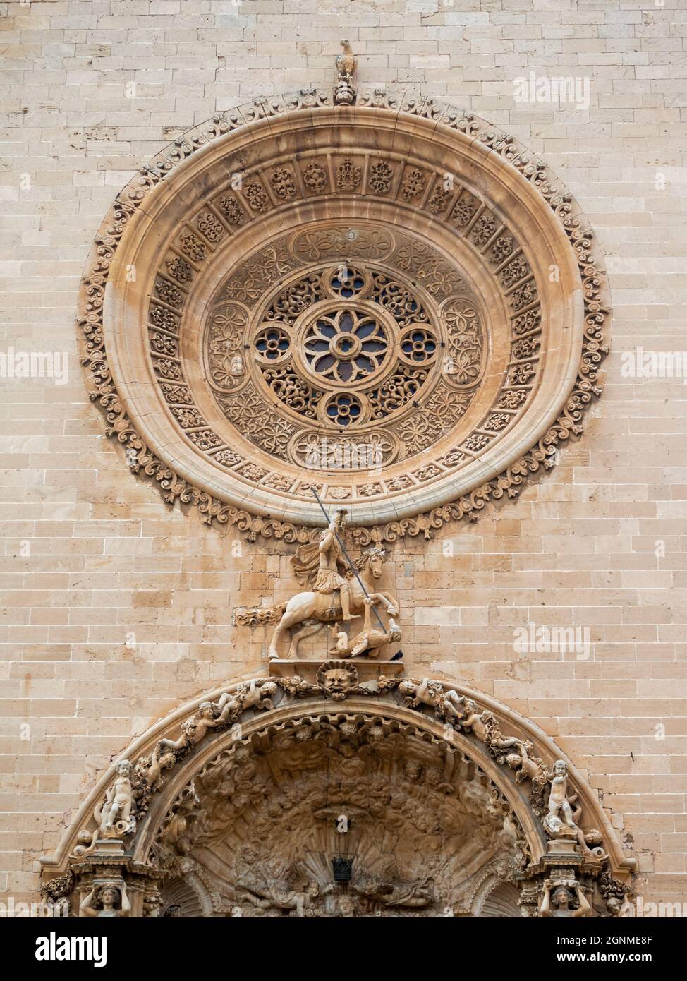 Rosenfenster der Kirche Monti-sion de Palma Stockfoto