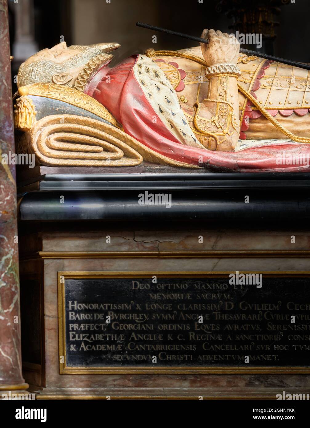 Grab von William Cecil, Lord Burghley, Lord High Treasurer, Berater von Königin Elizabeth I., in der Kirche St. Martin, Stamford, England. Stockfoto