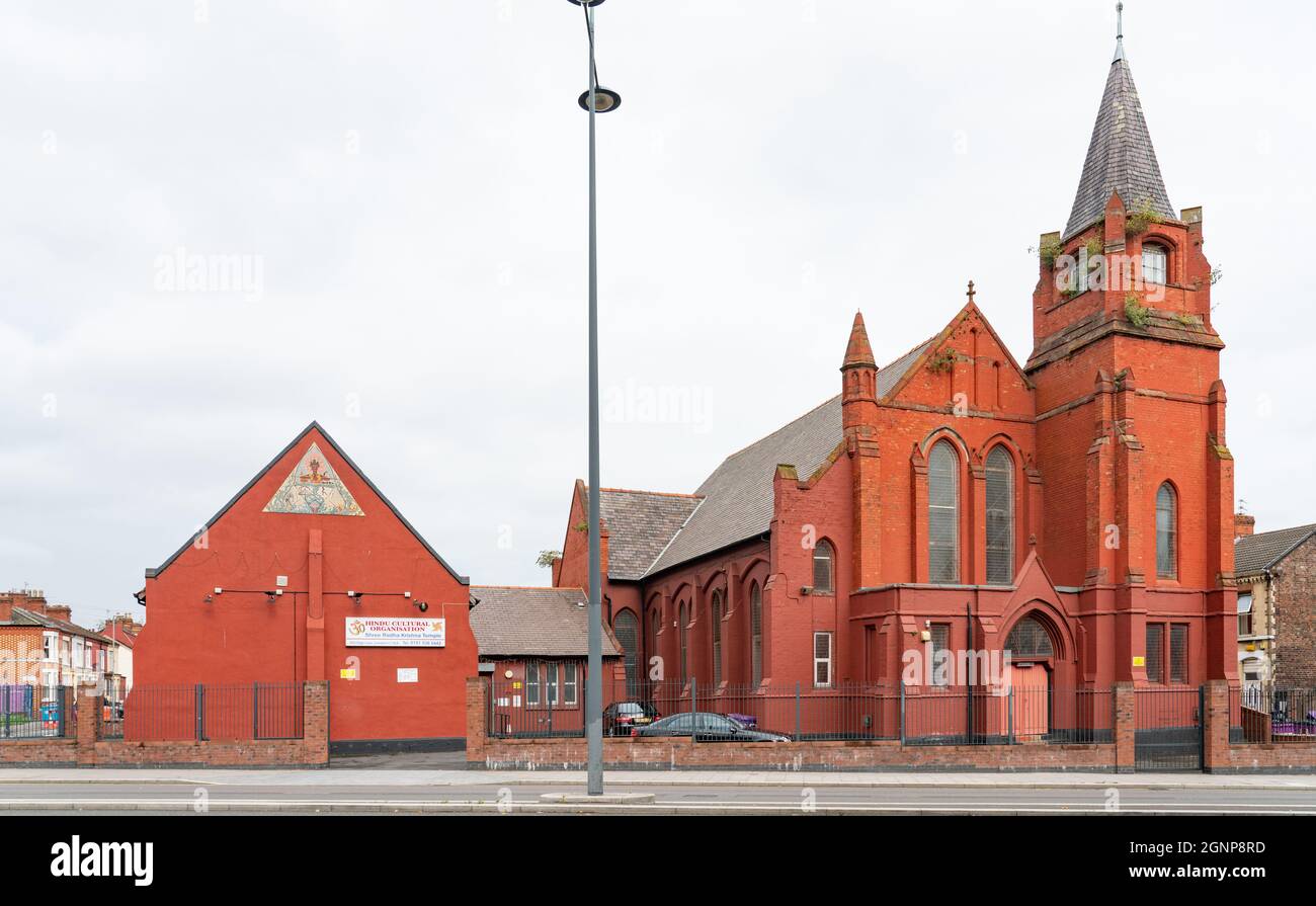 Shree Radha Krishna Temle, 253 Edge Lane, (ehemalige walisische Kirche) Liverpool 7. Bild aufgenommen im September 2021. Stockfoto Shree Radha Krishna Temle, 253 Edge Lane, (ehemalige walisische Kirche) Liverpool 7. Bild aufgenommen im September 2021. Stockfoto