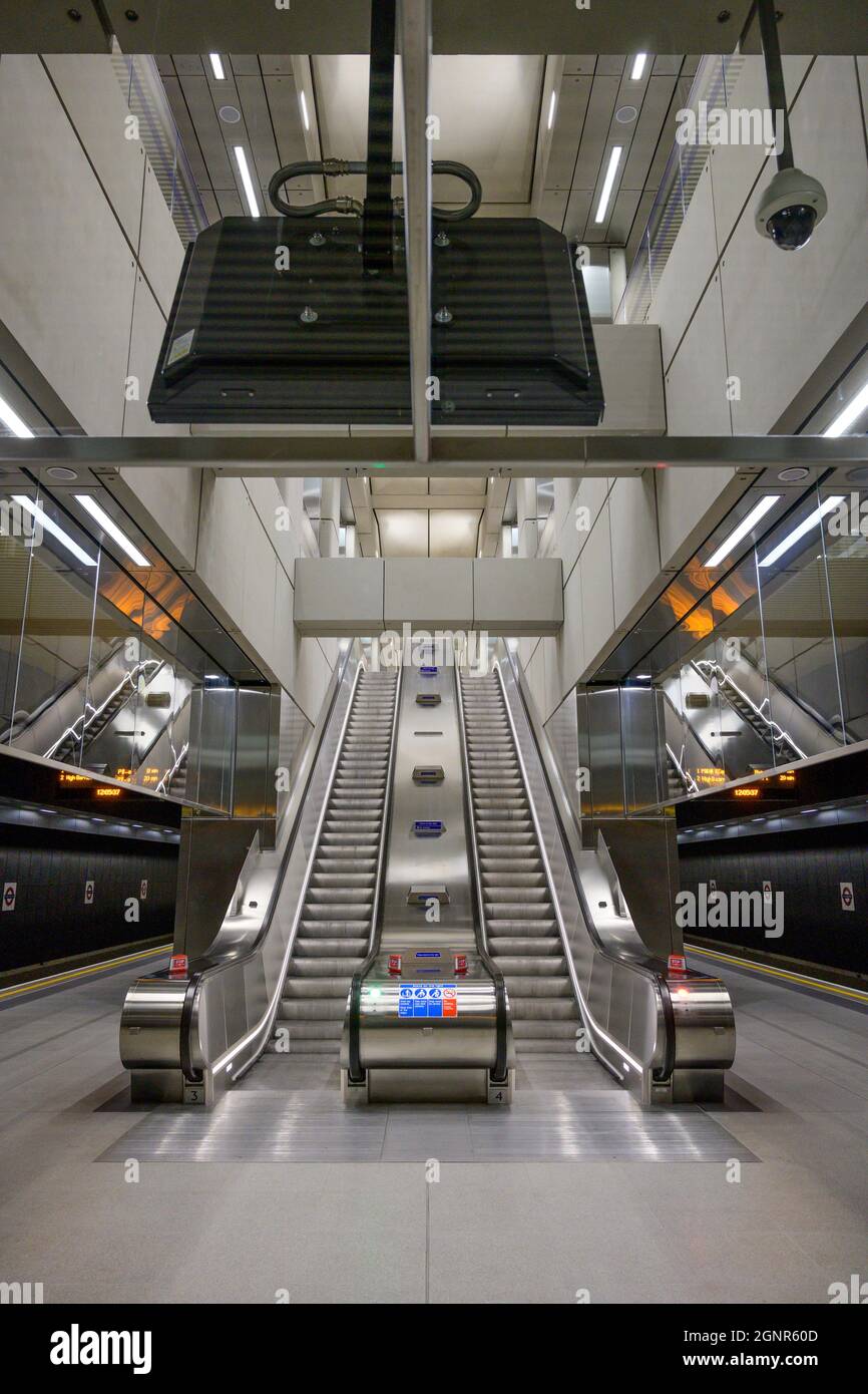 27. September 2021. Battersea Power Station, eine neue Zweigstelle des unterirdischen Netzes der Northern Line London vom Bahnhof Kennington Stockfoto