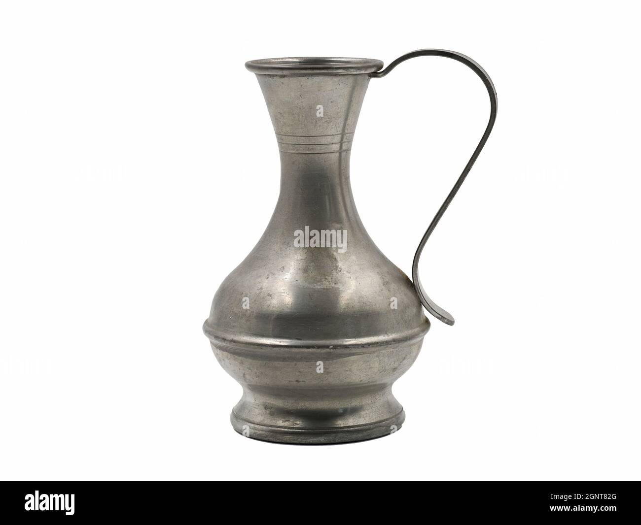 Alte Vinage Dose Vase mit Griff isoliert auf weißem Hintergrund Stockfoto