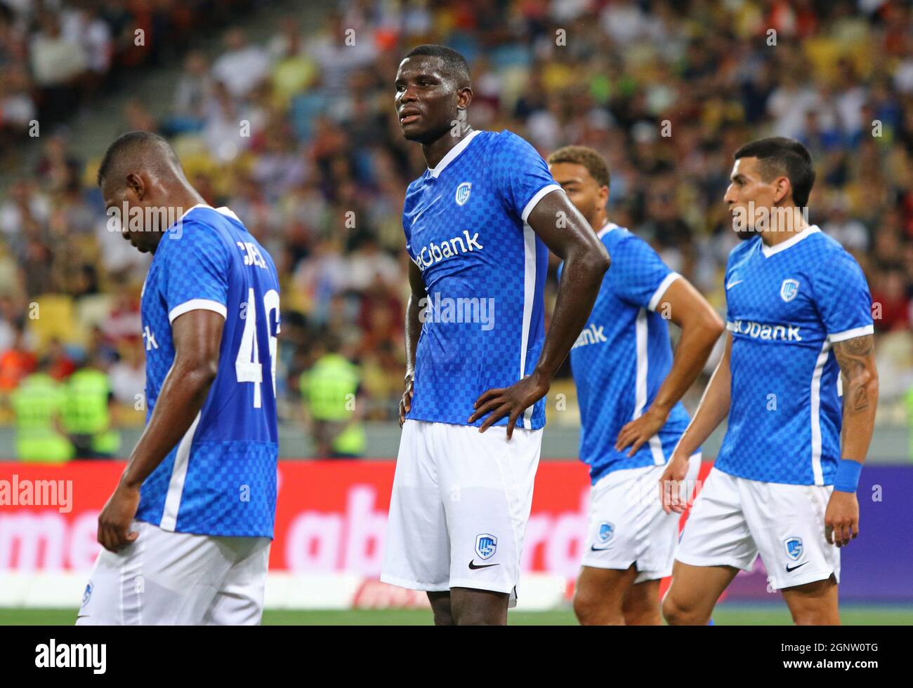 KIEW, UKRAINE - 10. AUGUST 2021: Porträt des Spielers Paul Oniachu aus Genk, der während des dritten Qualifikationsrundspiels der UEFA Champions League gegen Shakhtar Donetsk im NSC Olimpiyskyi-Stadion in Kiew gesehen wurde Stockfoto
