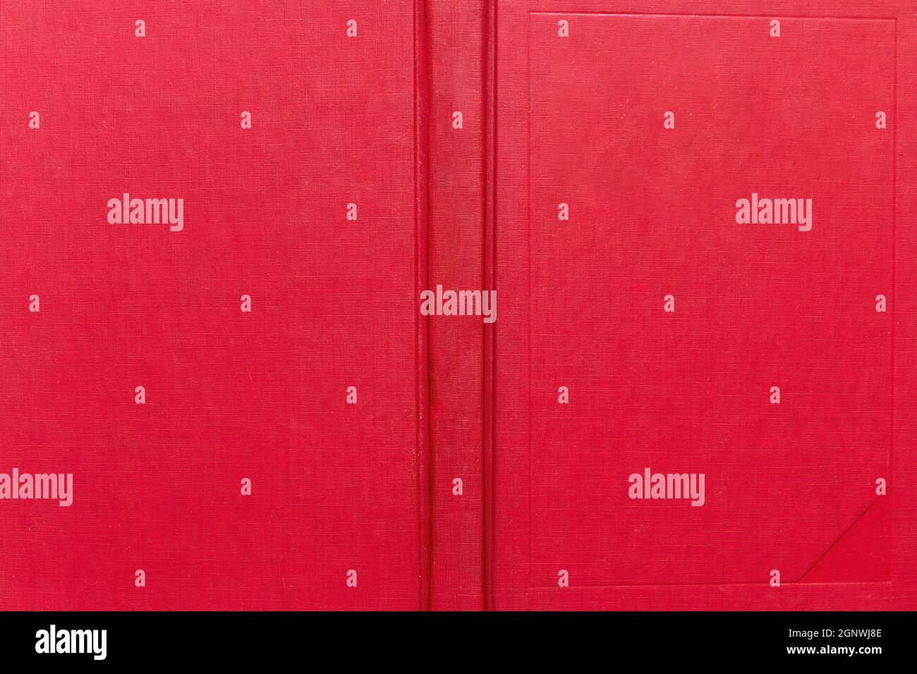 Roter Buchdeckel Nahaufnahme Mockup Stockfoto