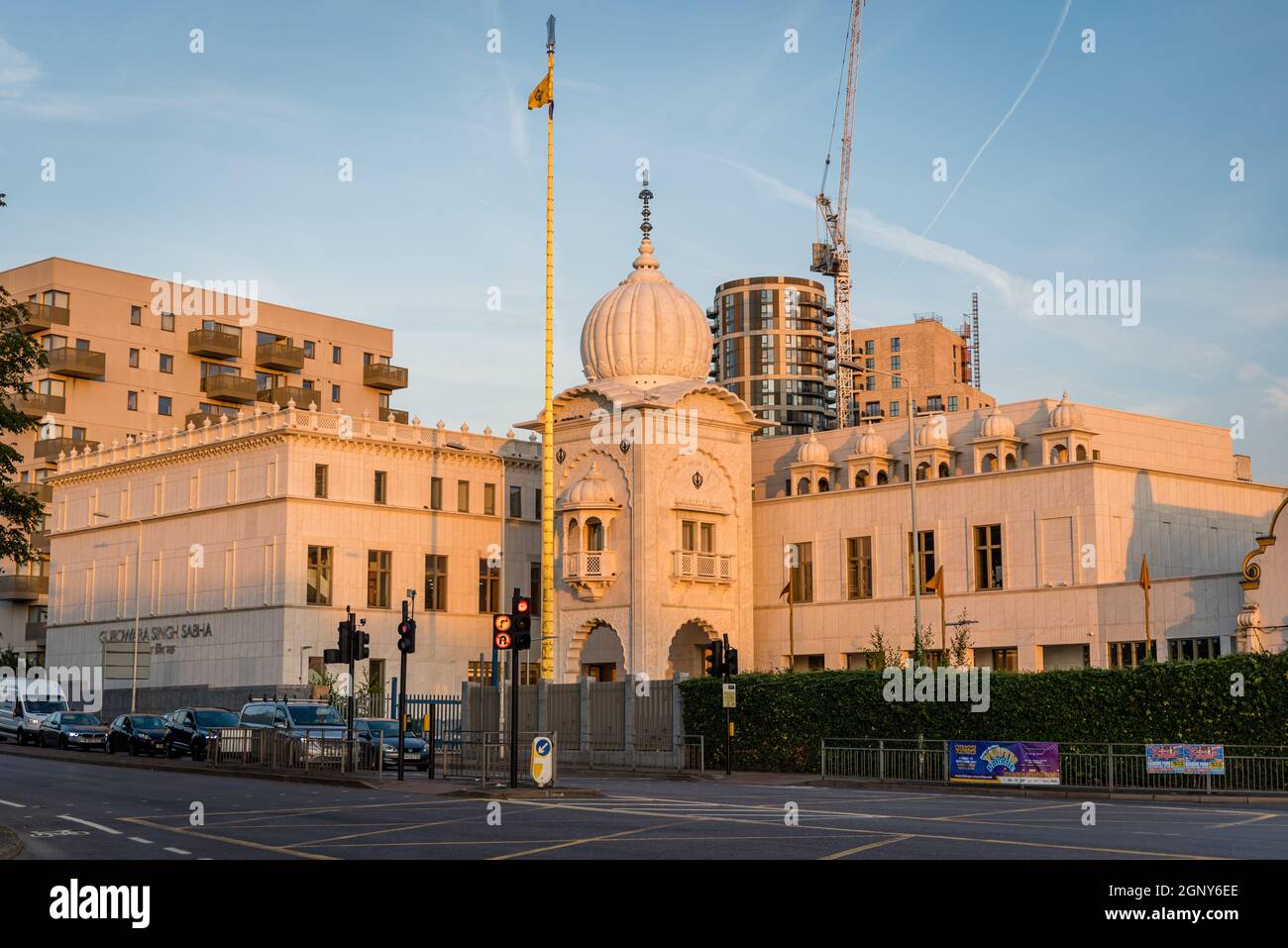 Why was the demolition halted at Gurdwara Singh Sabha?