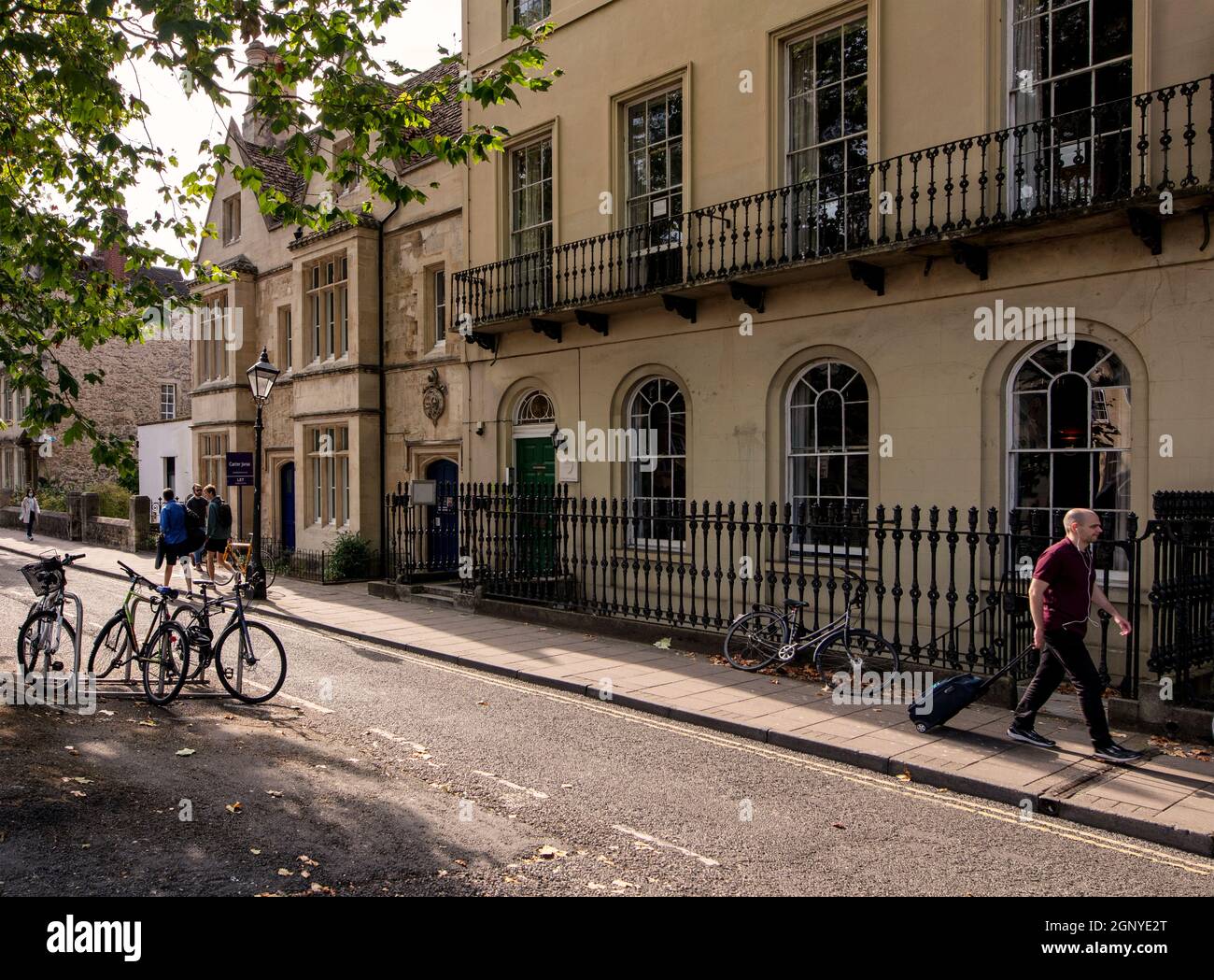 St. Giles, Oxford; eine Straße, die durch das Zentrum von Oxford führt Stockfoto