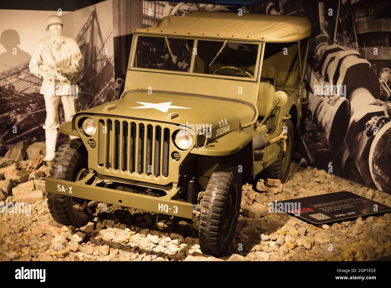 Turin, Italien - 13. August 2021: 1941 Ford Jeep im Nationalen Automobilmuseum (MAUTO) in Turin, Italien. Stockfoto