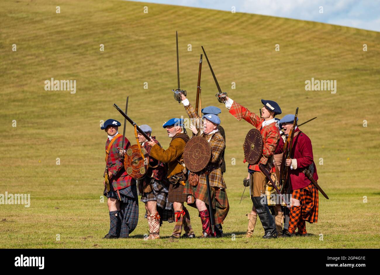Jacobite Schotten in historischen Kostüm für Nachstellung der Schlacht von Prestonpans, East Lothian, Schottland, Großbritannien Stockfoto