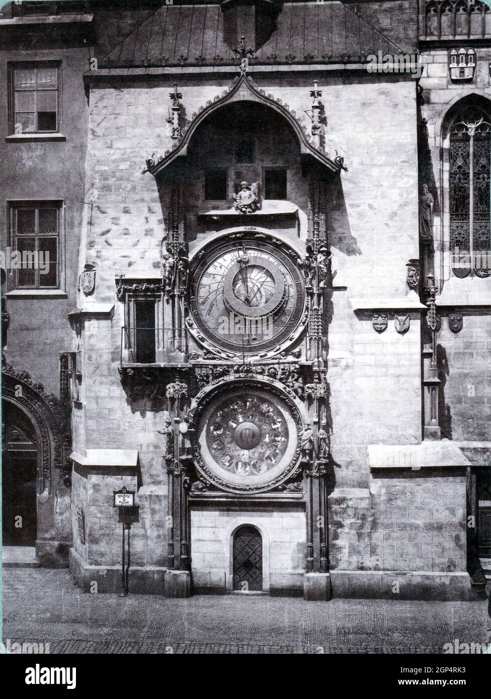 Prager Horloge astronomique, Prag Rathausuhr, Astronomische Uhr. Schwarz-weiß Fotografie um 1900. Stockfoto