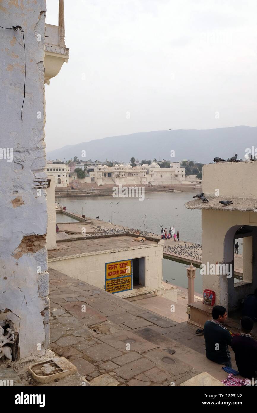 Pushkar See oder Pushkar Sarovar in Pushkar, Rajasthan, Indien, Heilige Hindu Stadt Stockfoto