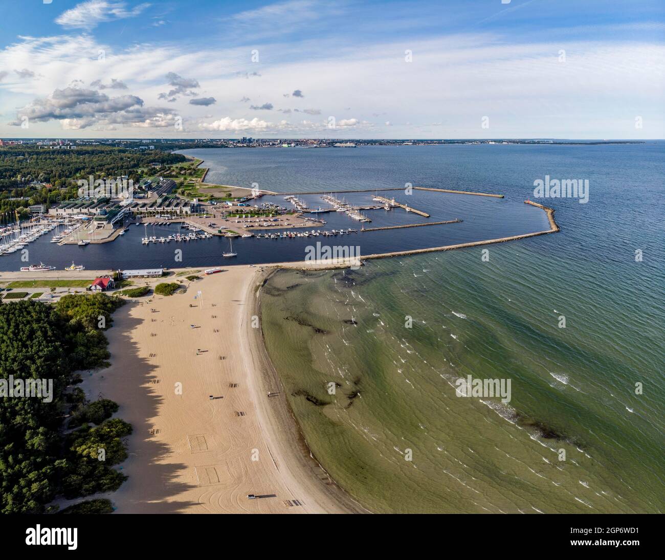 Luftbild Tallinn Fotos Und Bildmaterial In Hoher Aufl sung Alamy luftbild-tallinn-fotos-und-bildmaterial-in-hoher-aufl-sung-alamy
