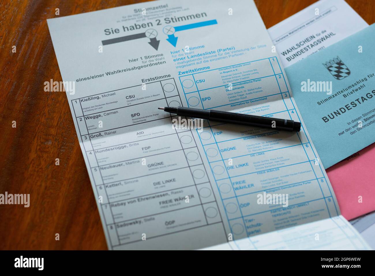 Stimmzettel zur Bundestagswahl, Briefwahl, Deutschland Stockfoto