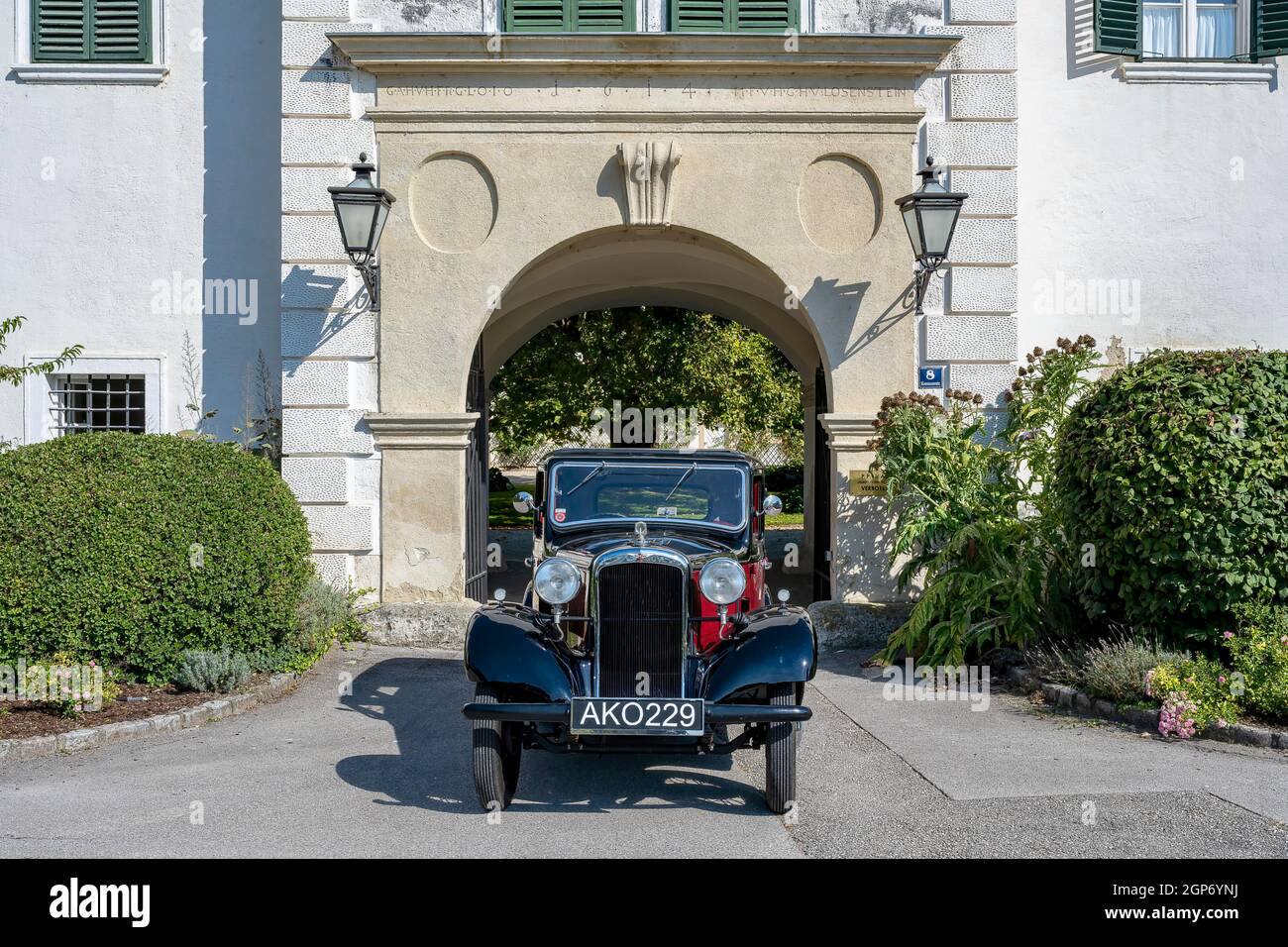 Oldtimer Hillman Minx Baujahr 1933, 3 Gänge, 1, 185 cm Hubraum, 4 Zylinder, 30 ps, 950 kg Gewicht, Schloss Neuaigen, Österreich Stockfoto