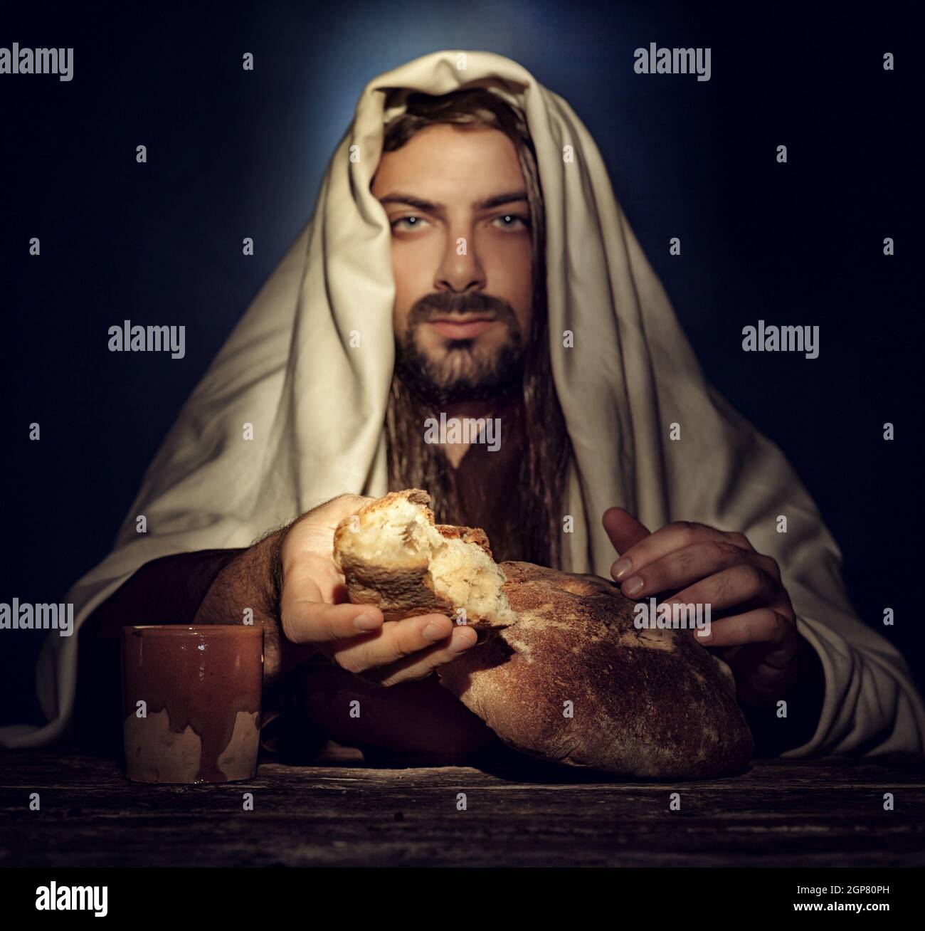 Das letzte Abendmahl, Jesus bricht das Brot. Stockfoto