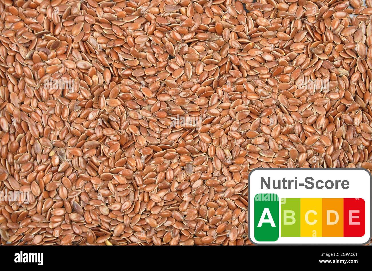 Präsentation der Lebensmittelkennzeichnung mit dem Nutri-Score von Leinsamen Stockfoto