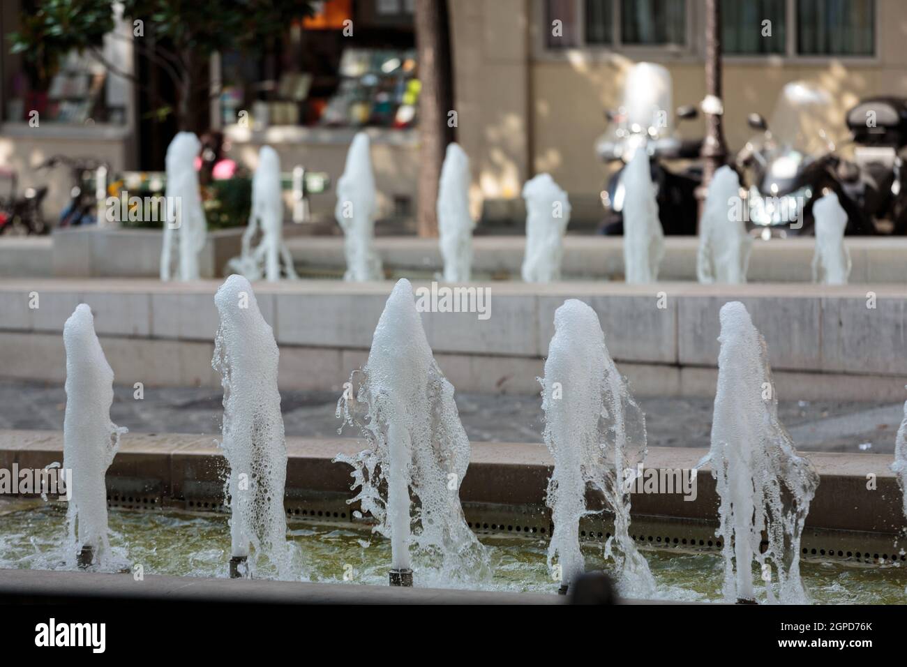 Brunnen an der Place de la Sorbonne. Paris, Frankreich Stockfoto