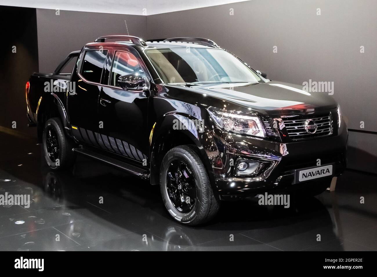 Nissan Navara Pickup-LKW-Modell auf der Autosalon 2020 Motor Show gezeigt. Brüssel, Belgien - 9. Januar 2020. Stockfoto