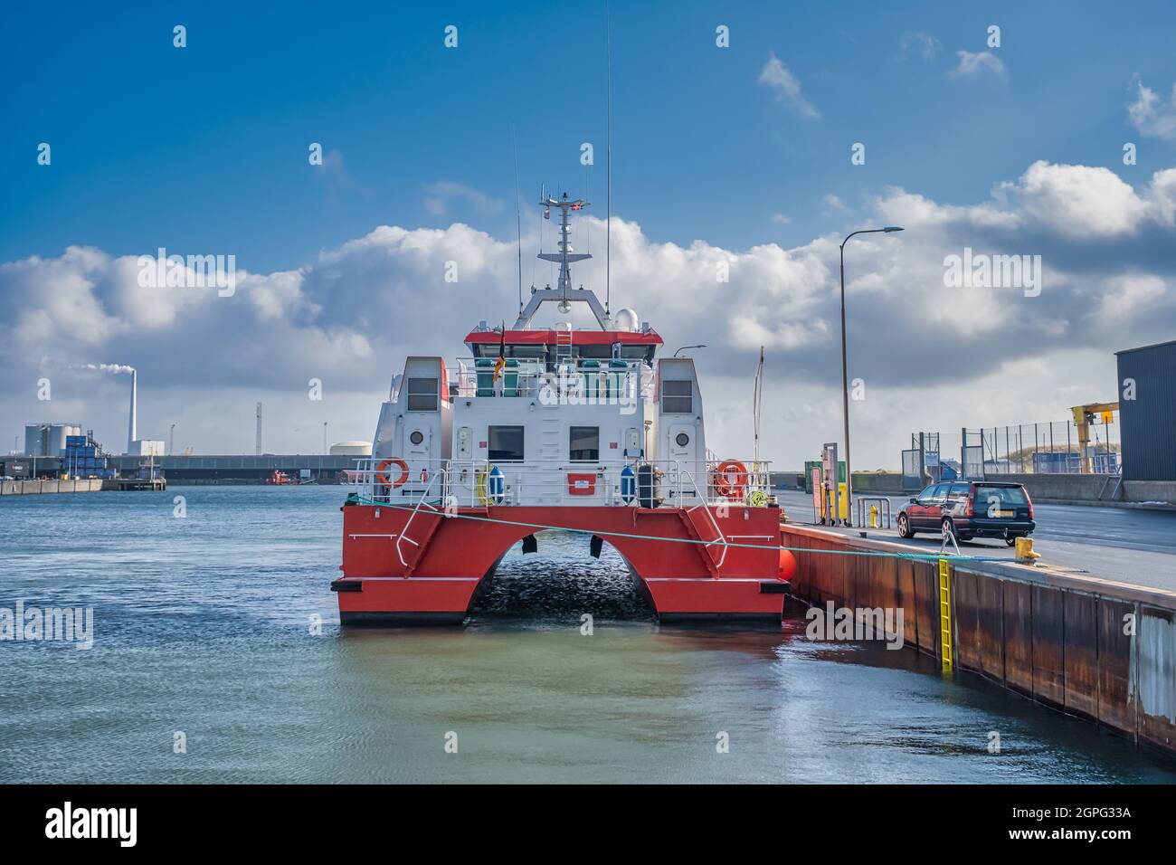 Versorgungsschiff für die Lieferung von Arbeitsmaterial zu Wind- und Ölfilden in der Nordsee, Esbjerg Dänemark Stockfoto